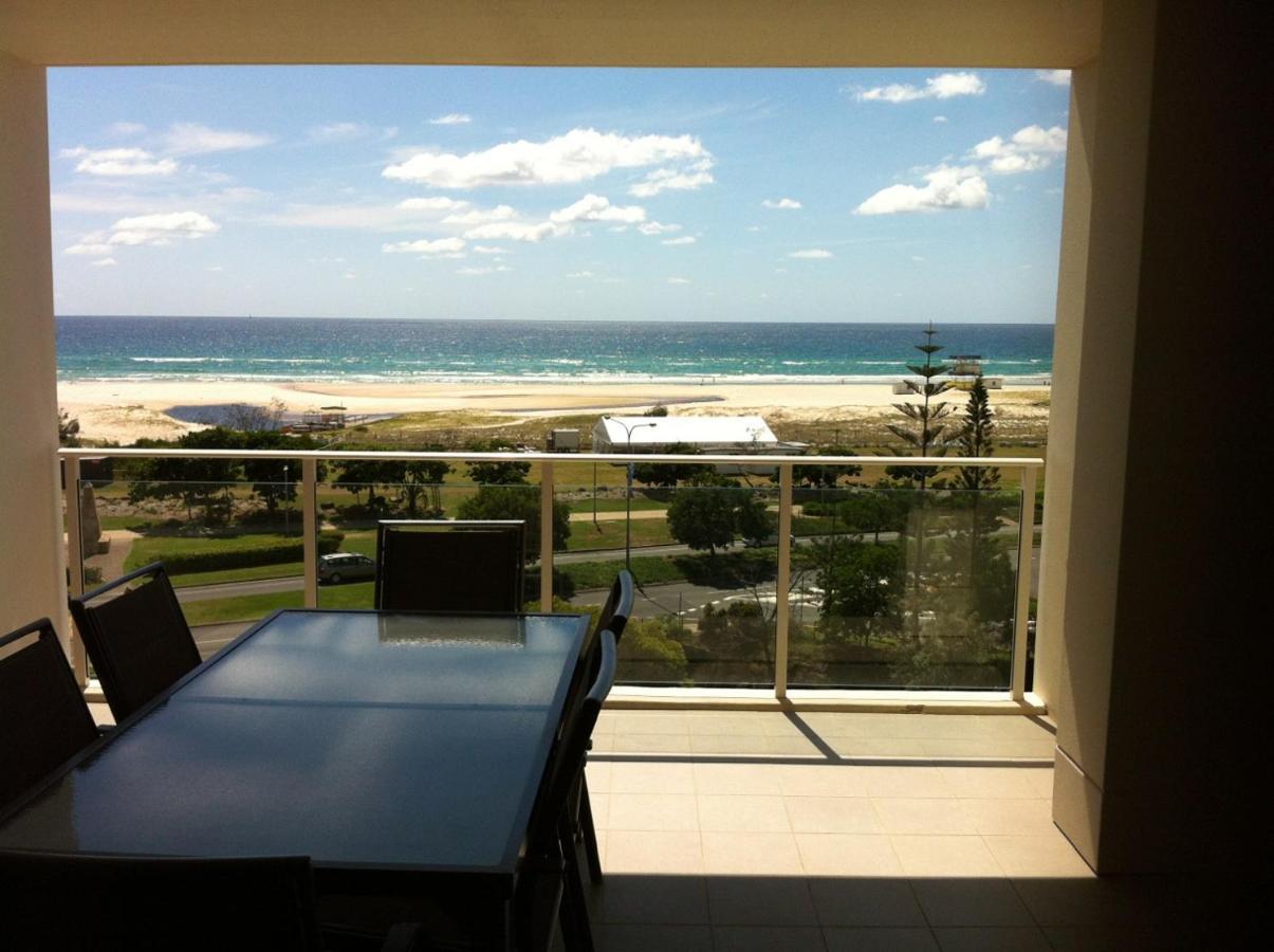 Kirra Surf Apartments Gold Coast Kültér fotó