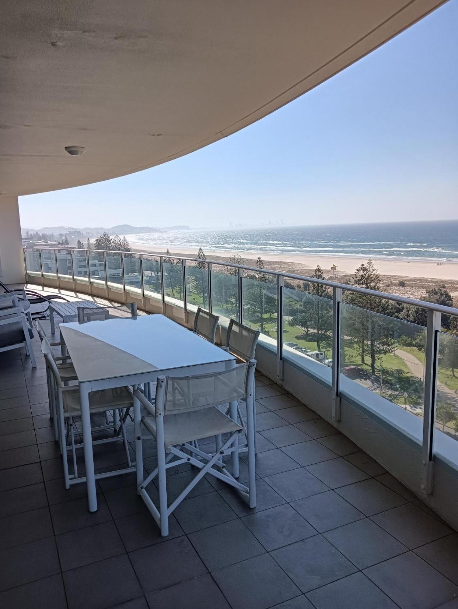 Kirra Surf Apartments Gold Coast Kültér fotó